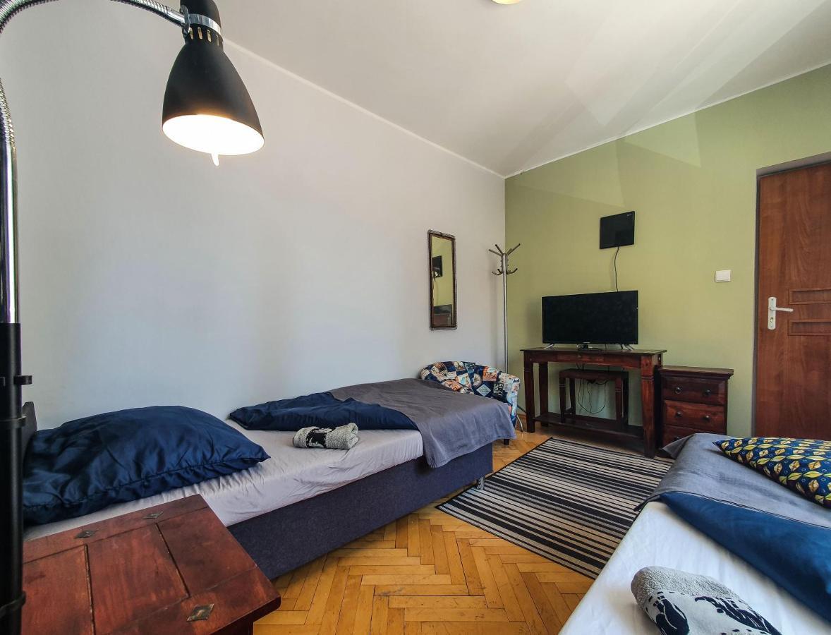 Hostel Mazurska 8A Ольштын Экстерьер фото